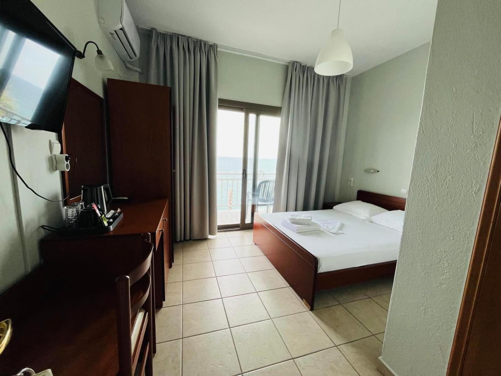 Anesis Hotel Платамонас Стая снимка