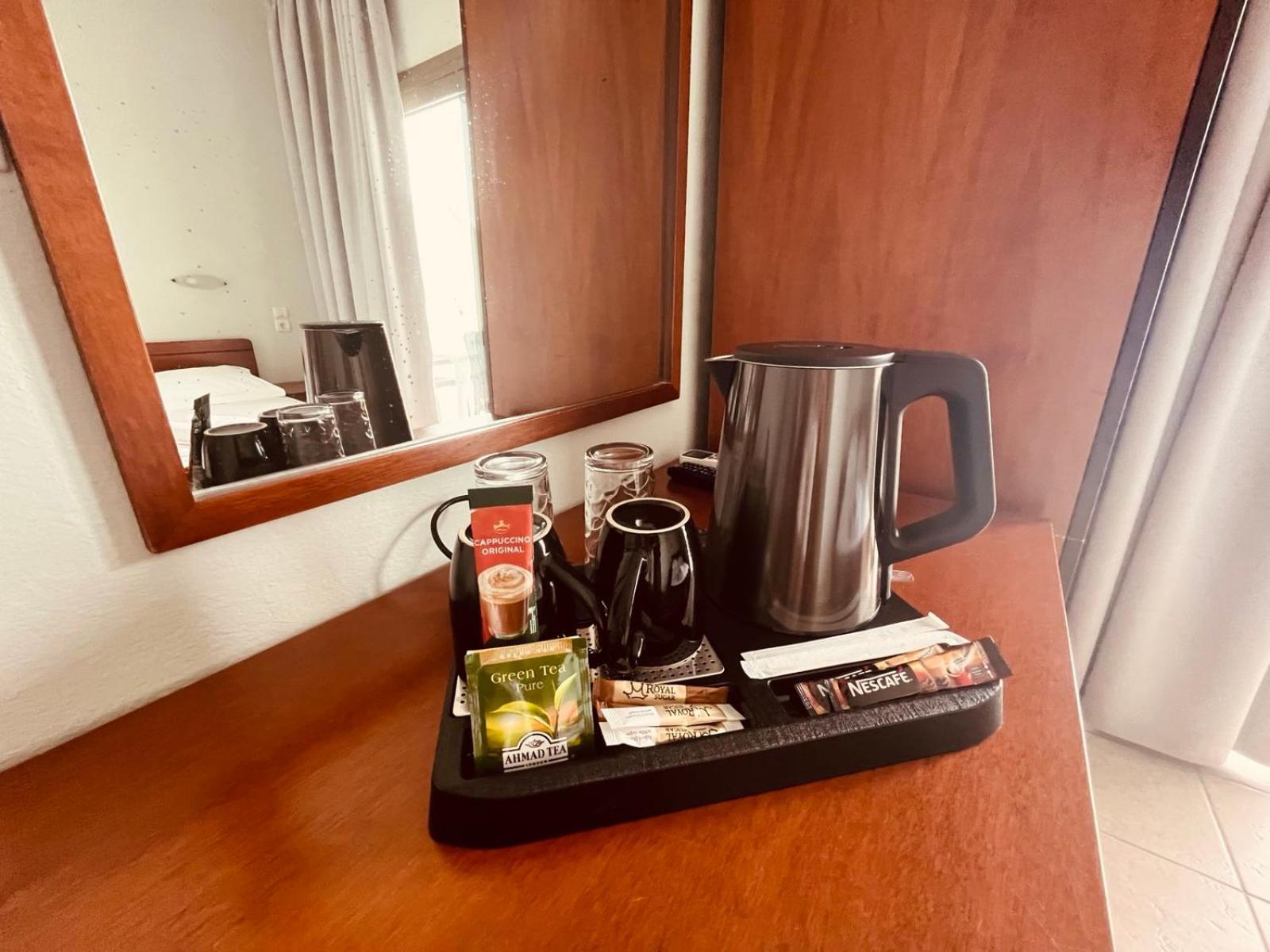 Anesis Hotel Платамонас Екстериор снимка